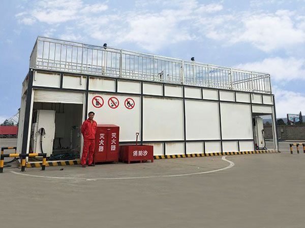阻隔防爆橇裝加油站附近是能夠撥打電話(huà)？